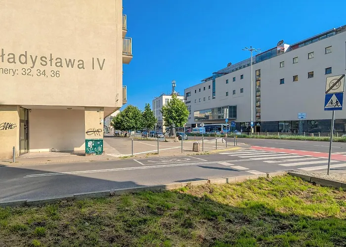 Apartman Three Bedroom In Center With Desk By Renters