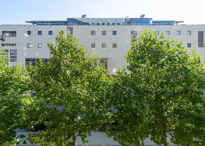 Apartman Three Bedroom In Center With Desk By Renters Gdynia